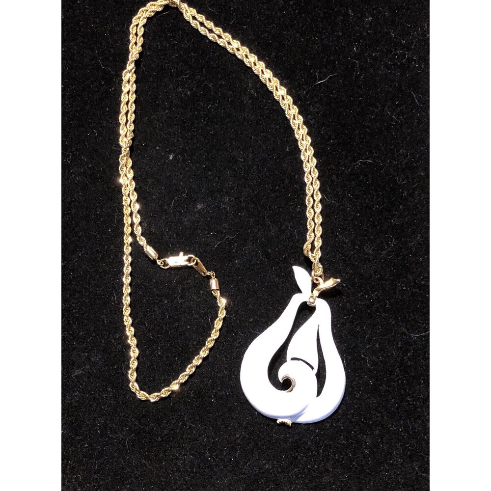 Vintage White Enamel Pear Pendant Necklace Gold Tone Chain 29 Inch. Gorgeous